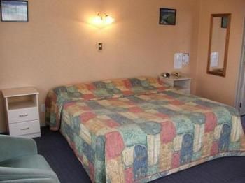 Townhouse Motel Тимару Экстерьер фото
